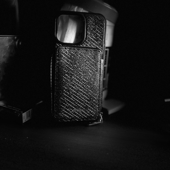 Various iPhone 14 promax cases - Picture 6 of 10